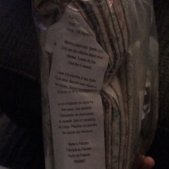 Curtains - Picture 6 of 8